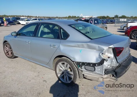 2019 Volkswagen Passat 2.0T Wolfsburg Edition из США, поврежденный, VIN 1VWLA7A37KC009370